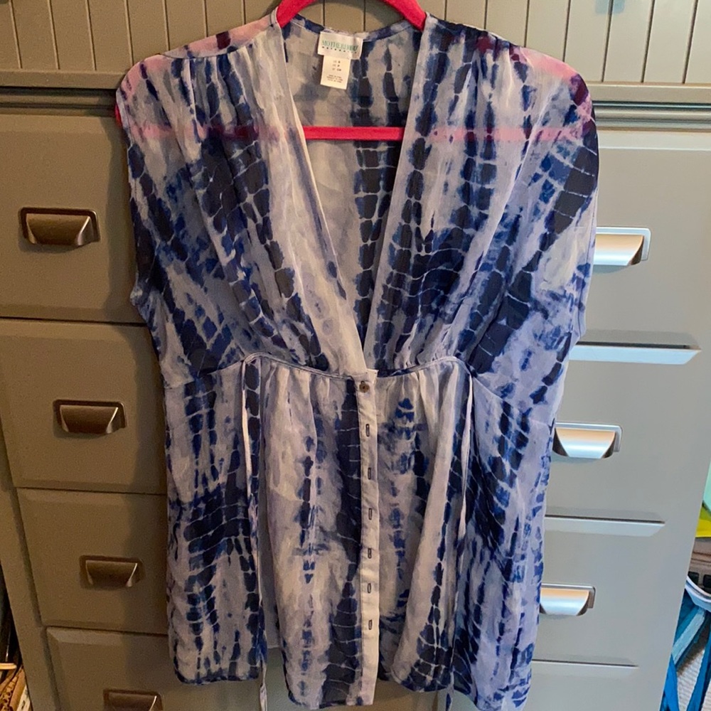 Sheer tie dye maternity top